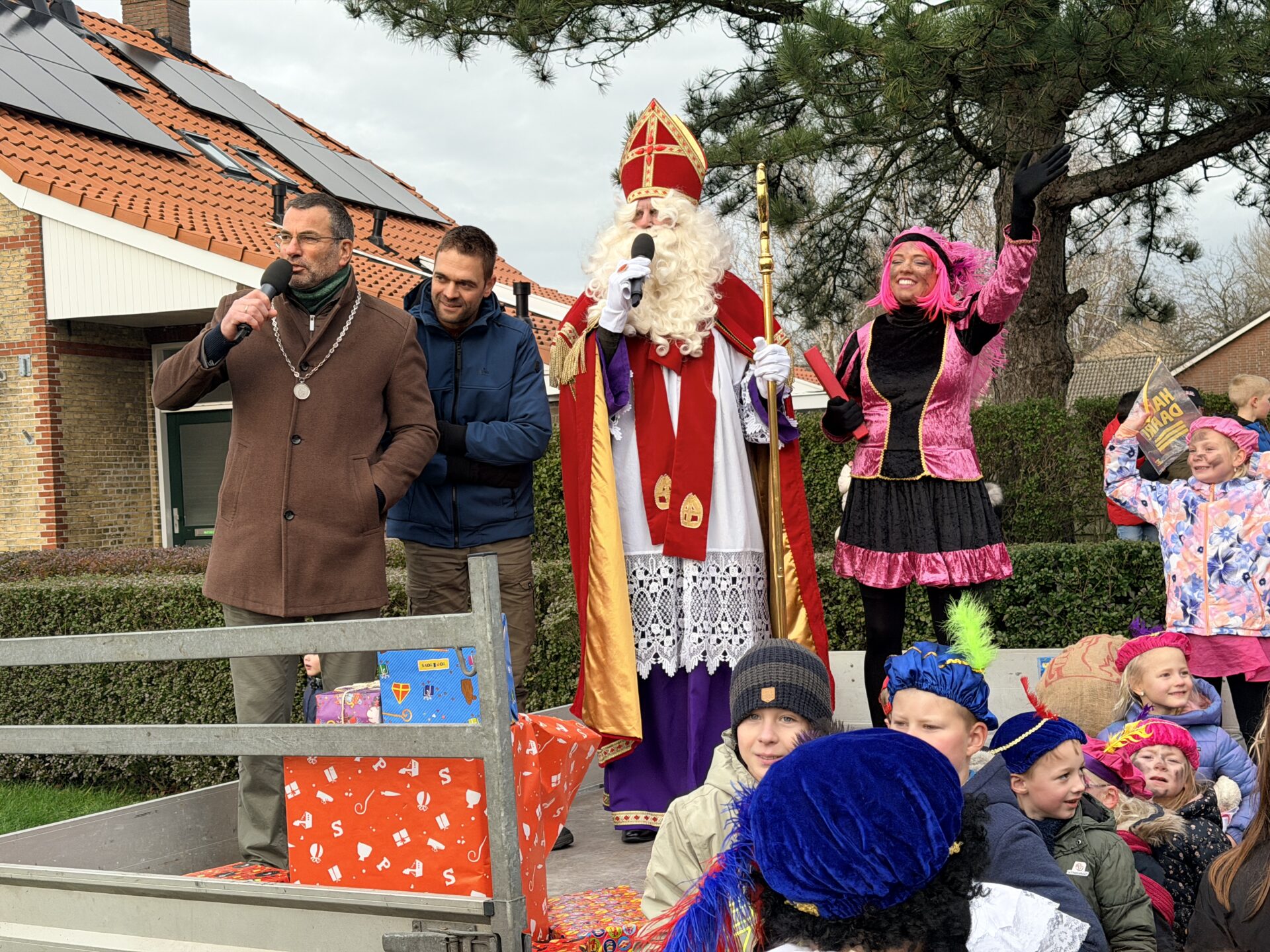 Sinterklaas oankaam yn Wommels